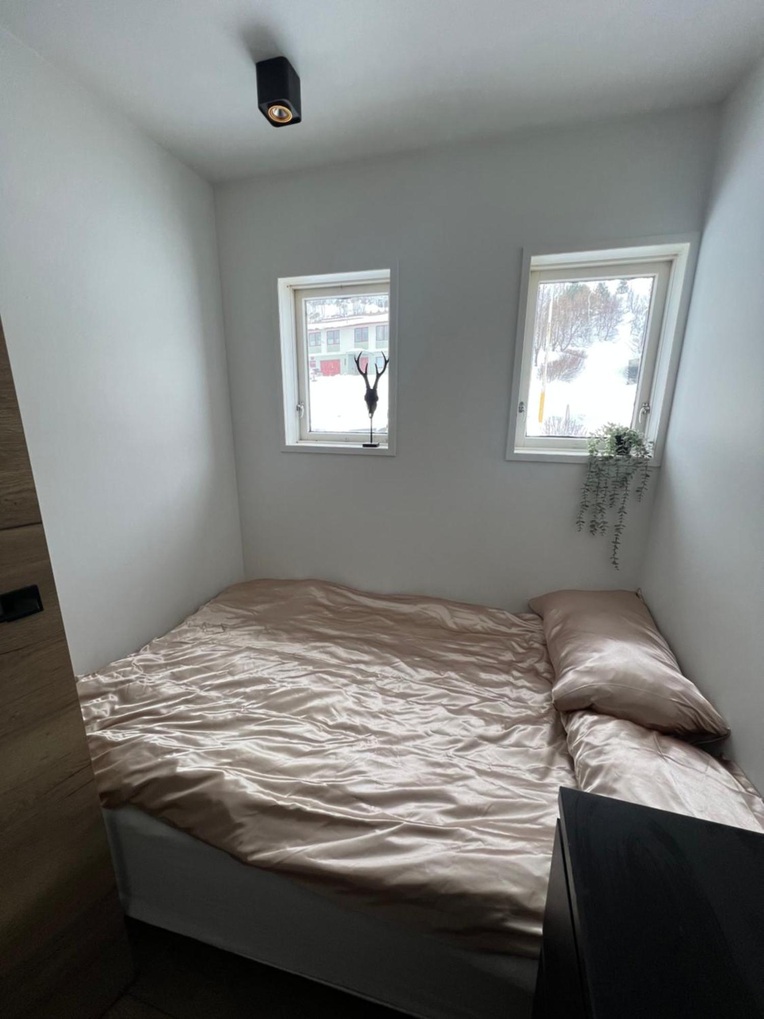 Botnahlid Villa, Mountain And Town Views And Outdoor Sauna Seyðisfjörður Εξωτερικό φωτογραφία